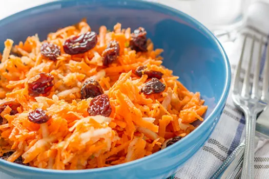 Carrot Raisin Salad