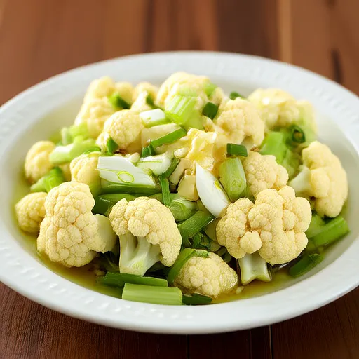 Salada de Couve-Flor e Ovo Cremosa