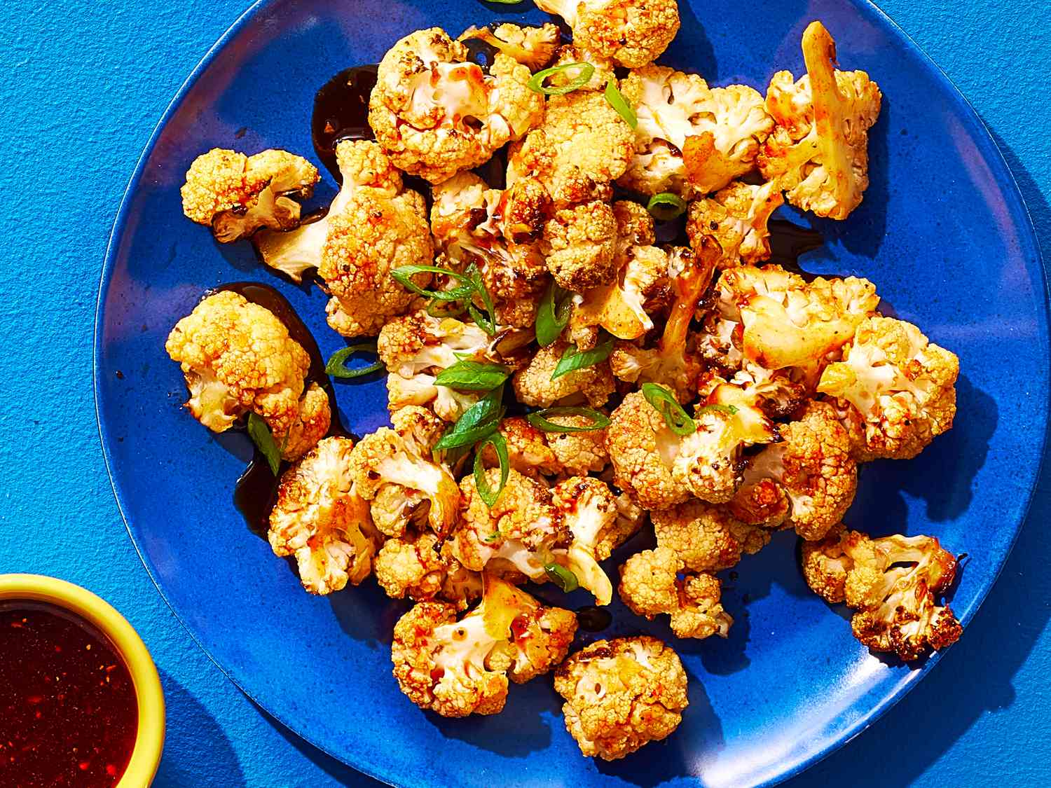 Gochujang-Sauced Air Fryer Cauliflower Bites