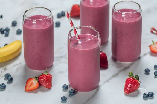 Green Tea Berry Banana Smoothie