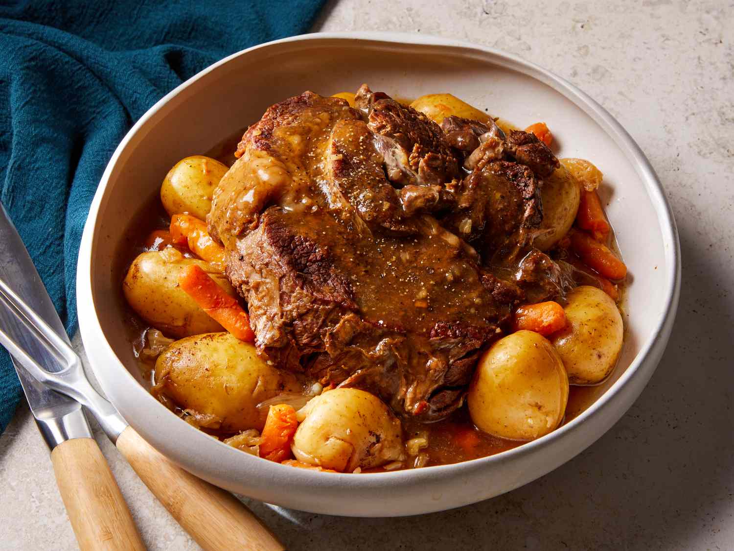 Instant Pot Pot Roast with Potatoes and Carrots