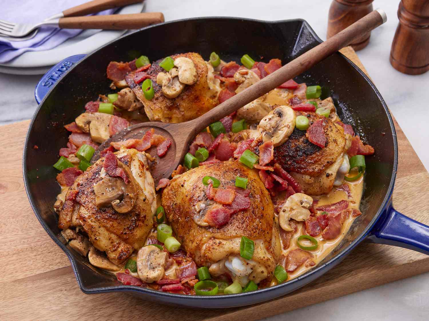 Keto Smothered Chicken Thighs