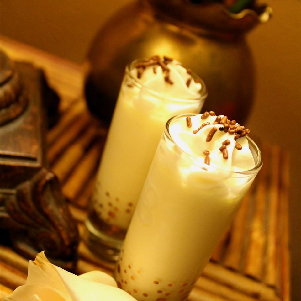 Piña Colada Pudding Shots