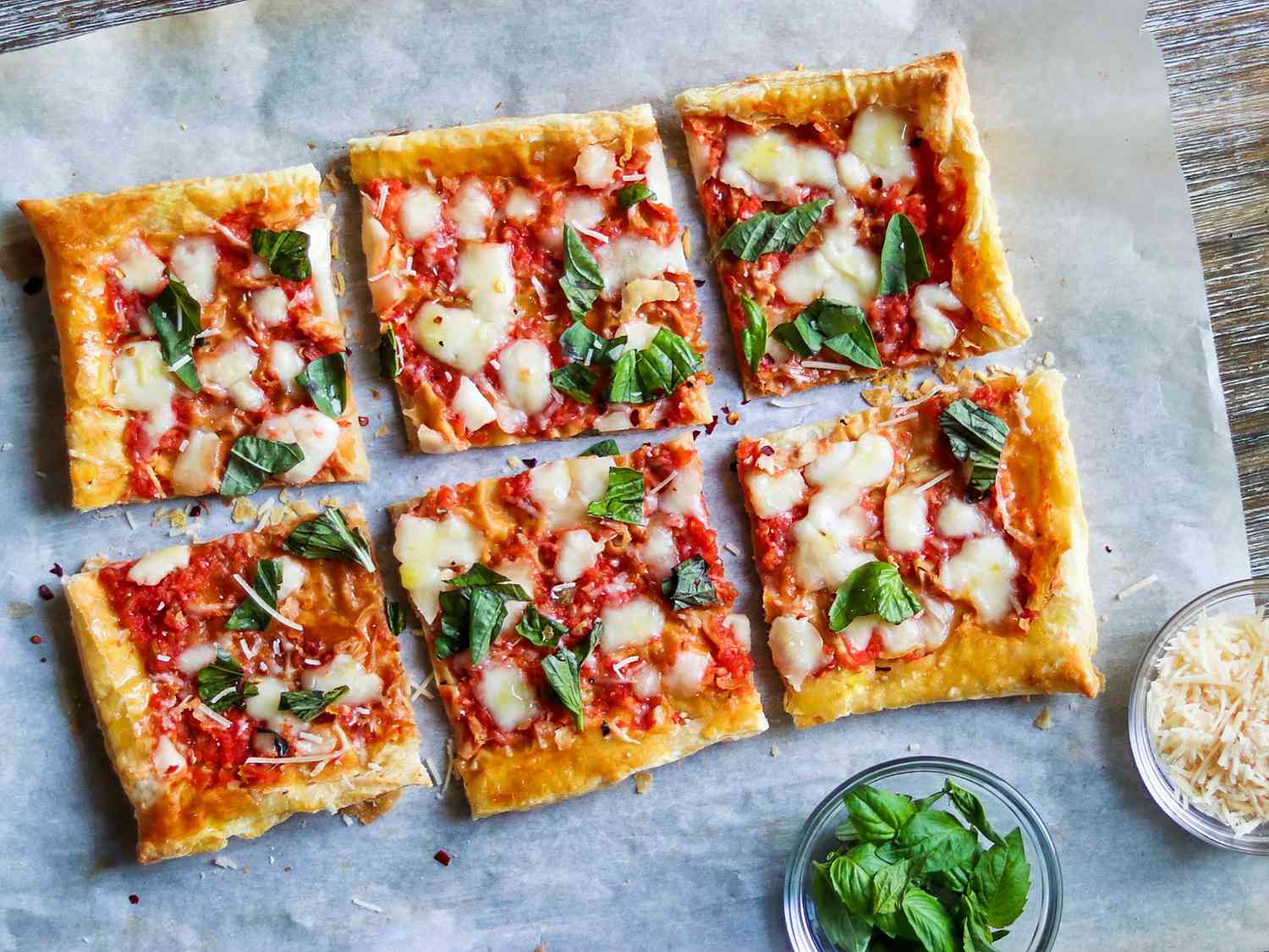Puff Pastry Margherita Pizza