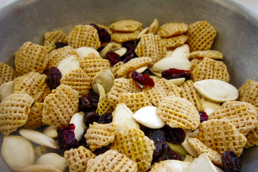 Roasted Pumpkin Seed Snack Mix