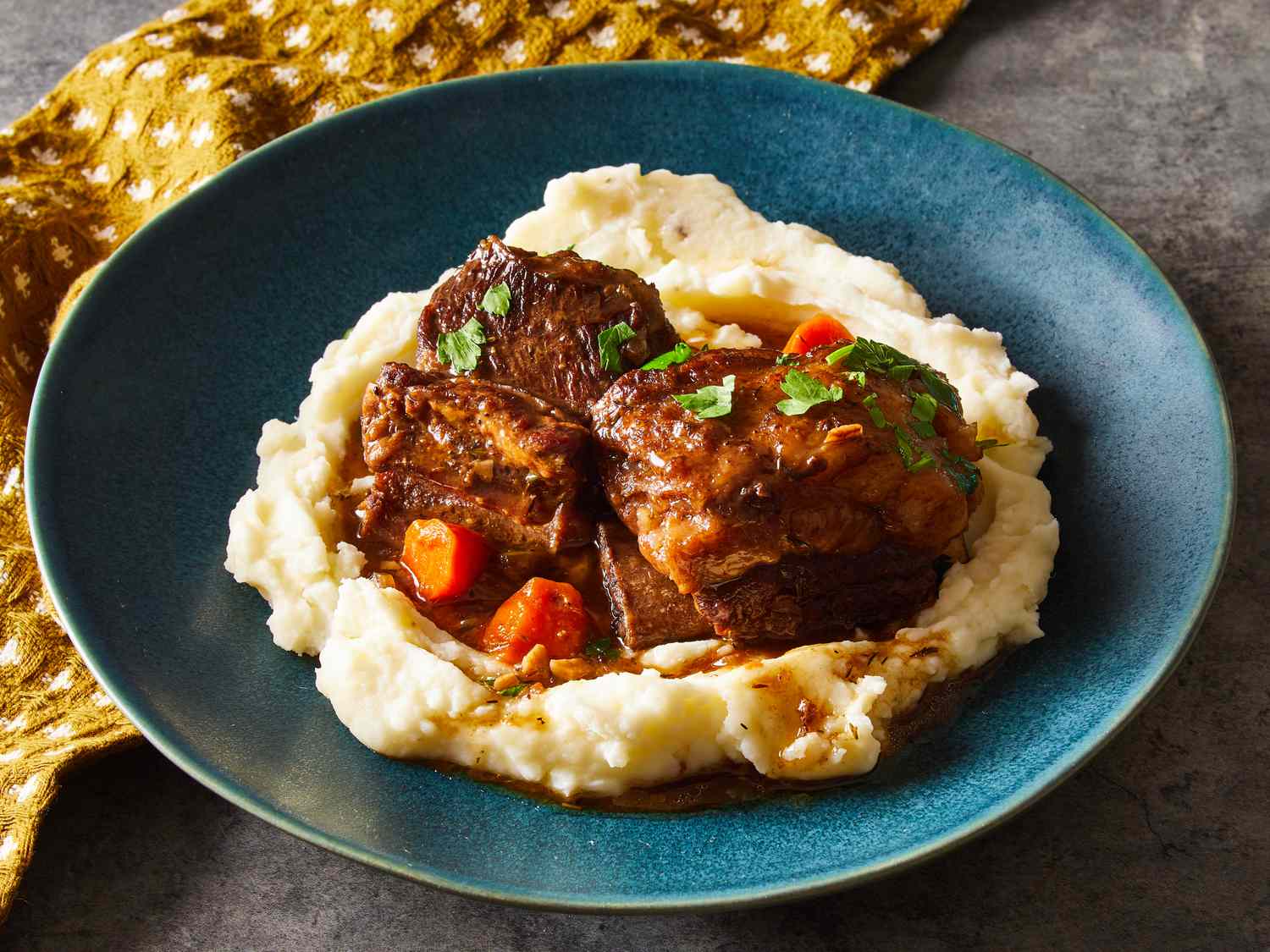 Smothered Beef Short Ribs