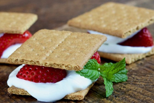 Strawberry S'Mores