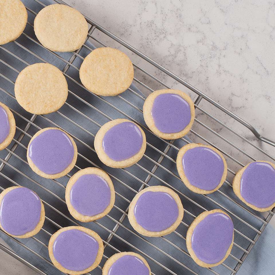Sugar-Free Sugar Cookies with Sugar-Free Sugar Icing