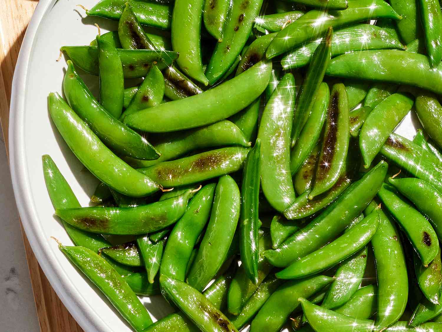 Sugar Snap Peas with Peanut Dipping Sauce