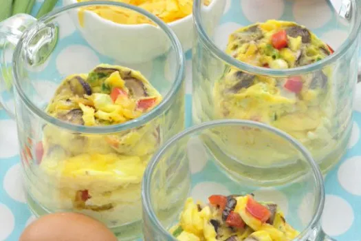 Veggie Omelet in a Mug