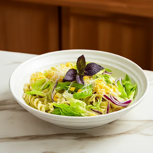 Tigela de Salada de Macarrão