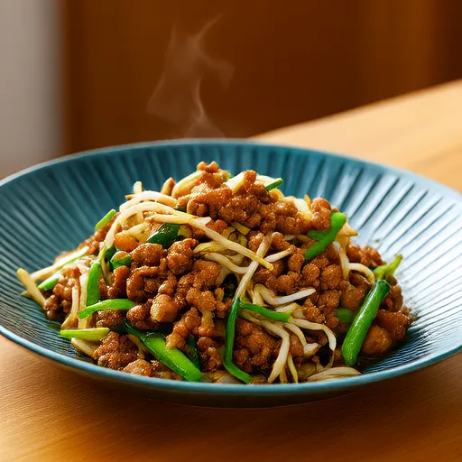 Stir-fried Bean Sprouts and Ground Meat
