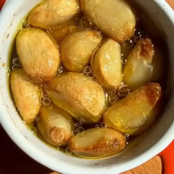 ガーリックコンフィパン