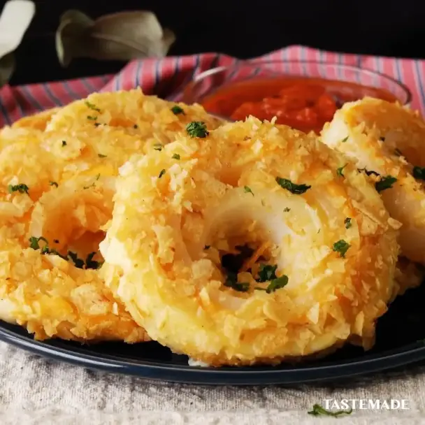 チーズ入りオニオンリング