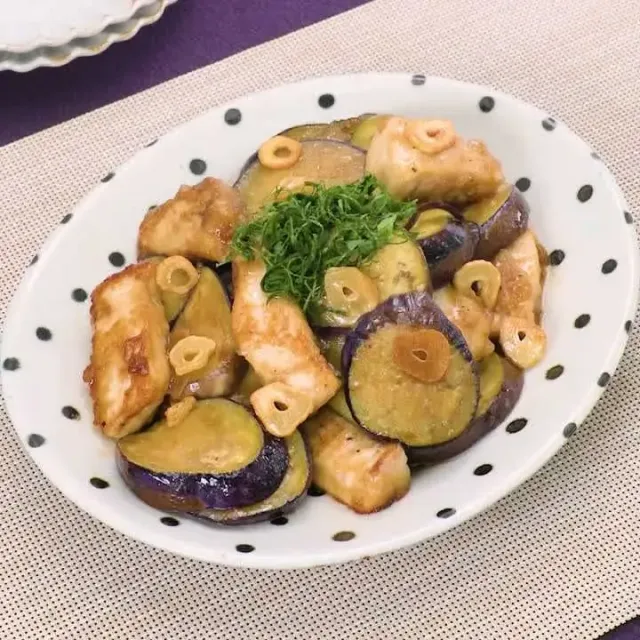 カジキとなすのガーリック炒め