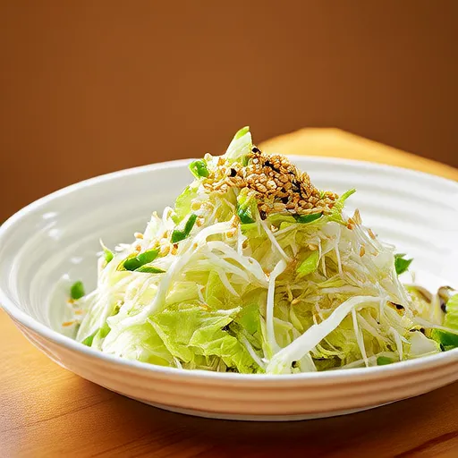 Receita de Salada Crocante de Brotos de Feijão