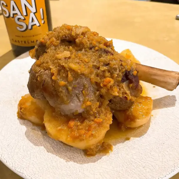 ラムすね肉の煮込み