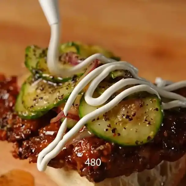 レモンペッパーチキンサンドイッチ