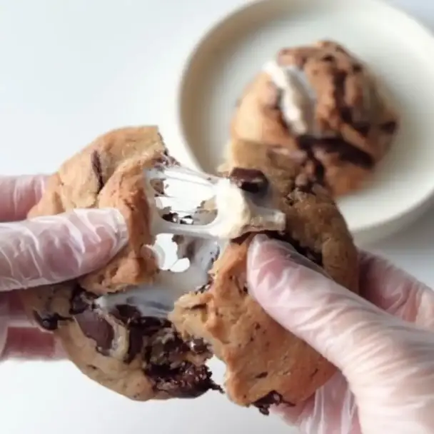 とろ～りスモアクッキー