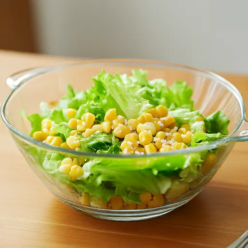 Салат из кукурузы и салата