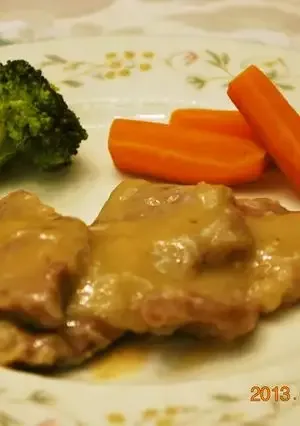 豚肩ロースのソテー（スープ煮）