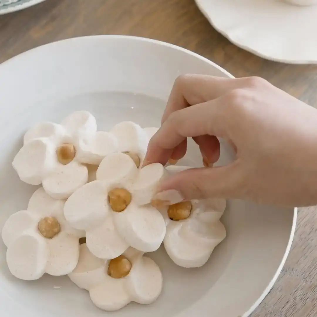 マシュマロお花のメレンゲクッキー
