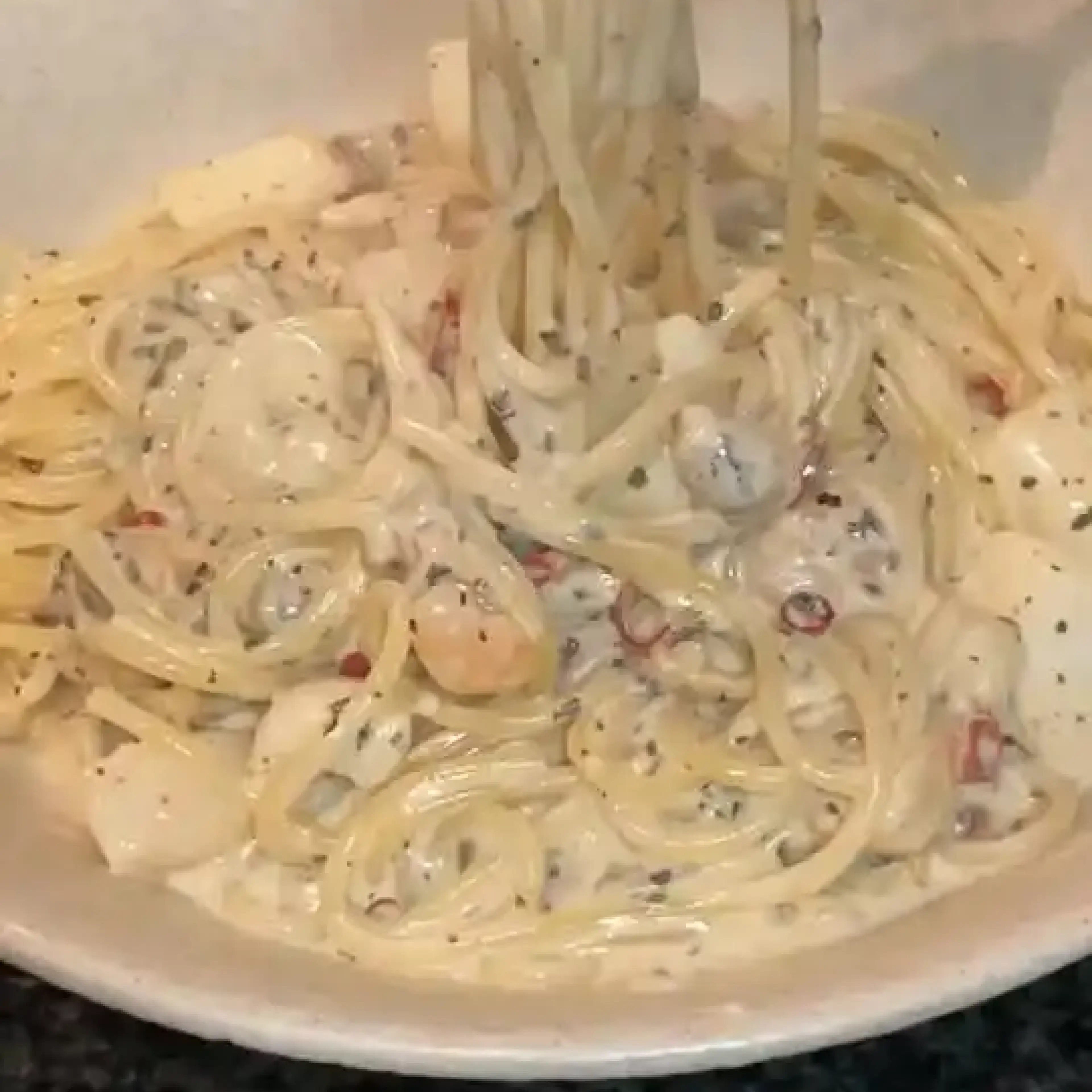 シーフードクリームパスタ